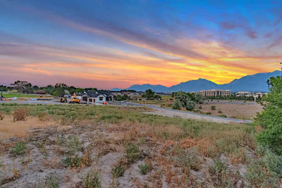 1096 W Kings Landing Ct #2, South Jordan, UT 84095 - #3