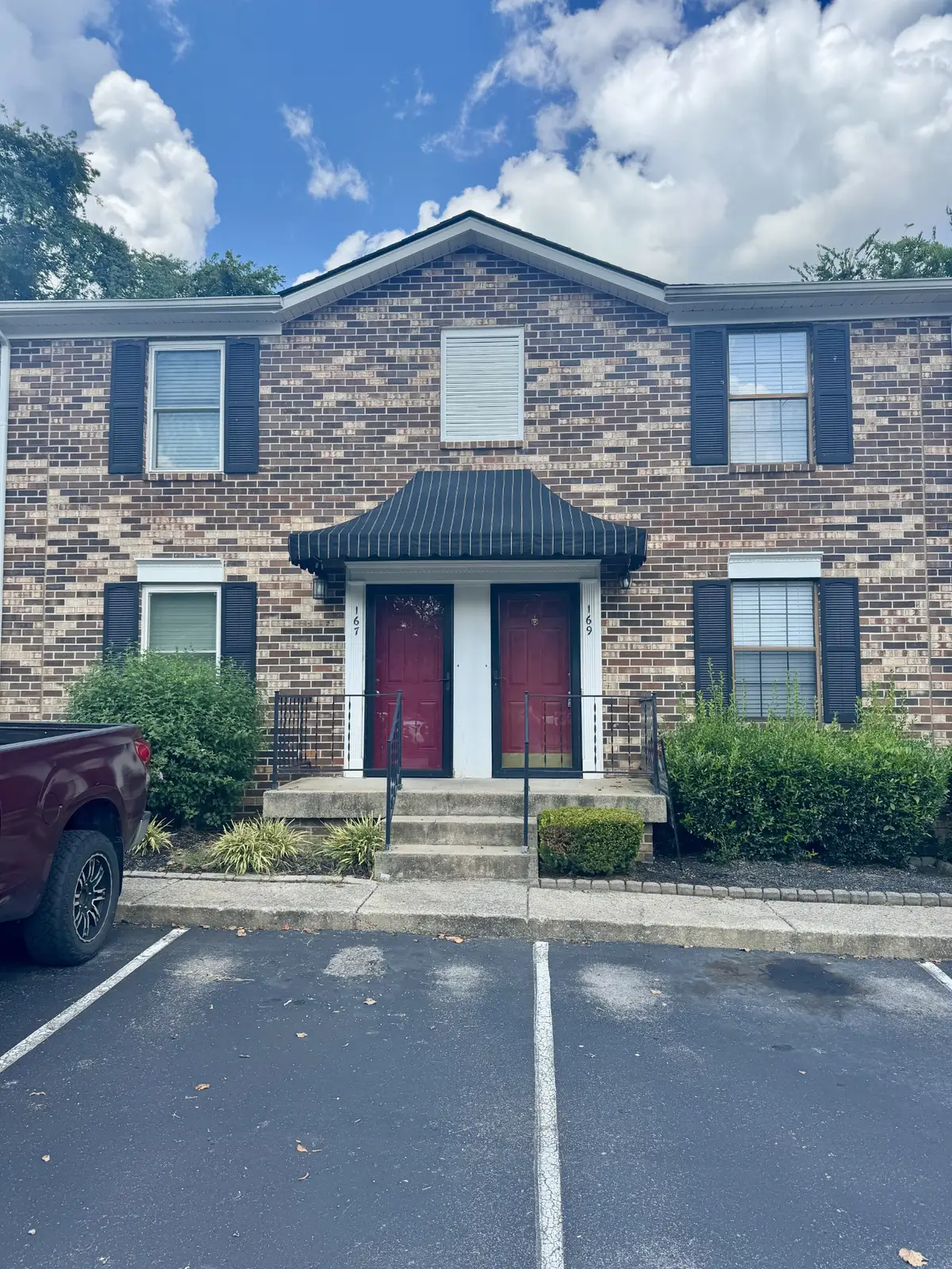 169 Edgewood Dr, Hendersonville, TN 37075 - #1