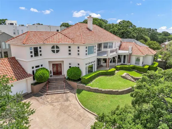 2318 Stone Bridge Drive, Arlington, TX 76006