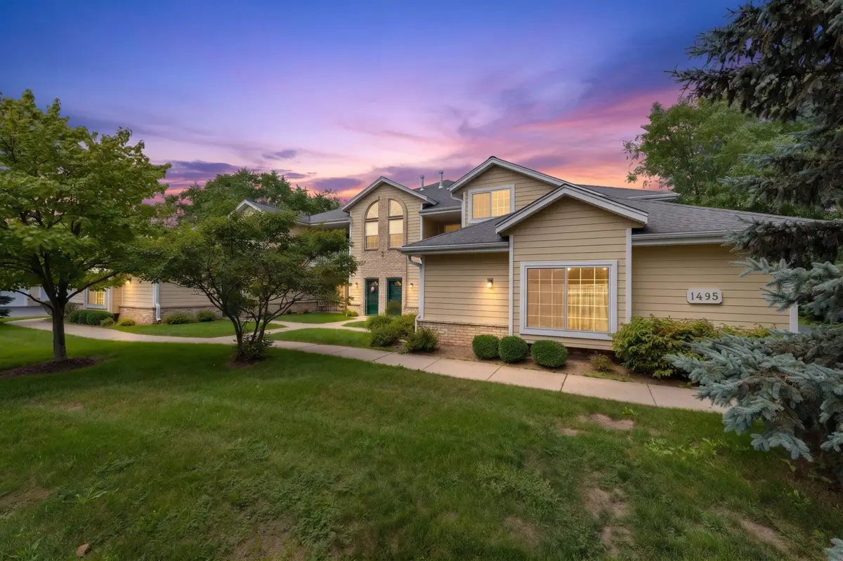 1495 Garay Ln, Port Washington, WI 53074 - #1
