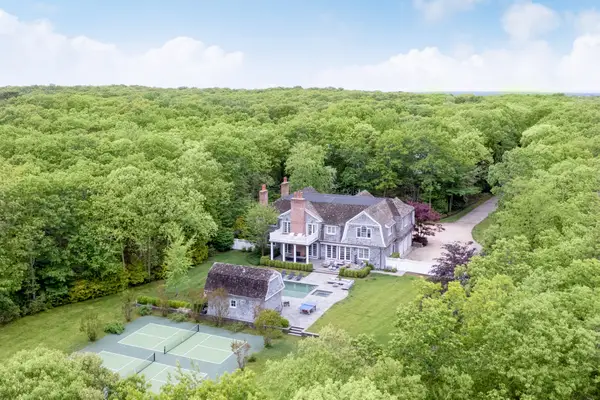 486 Middle Line Highway, Bridgehampton, NY 11932