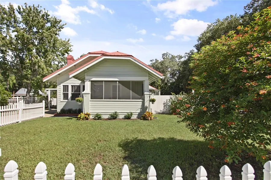 1317 E 2nd Avenue, Mount Dora, FL 32757 - Image #2