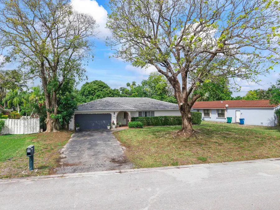 10601 NW 43rd Court, Coral Springs, FL 33065 - #2