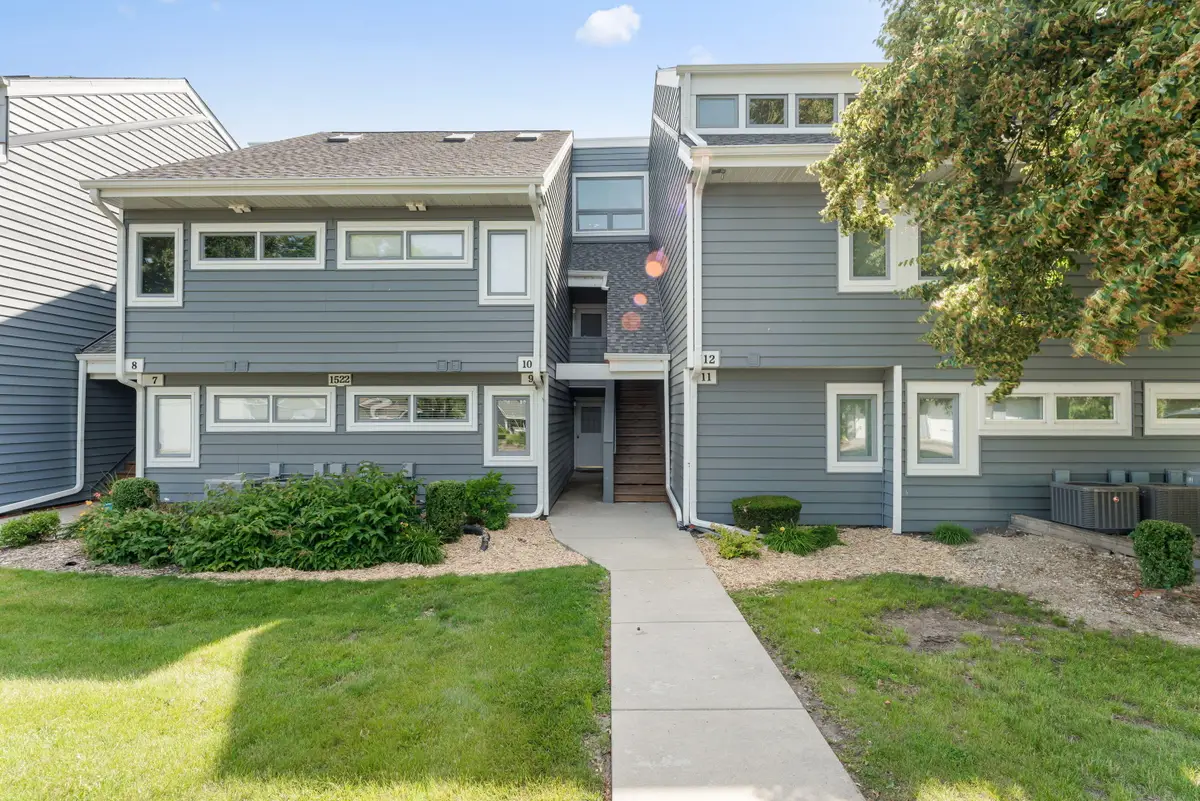 1522 Grandview Ct, Dover, WI 53139 - #1