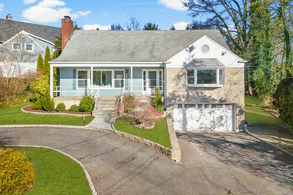 226 Guion Drive, Mamaroneck, NY 10543