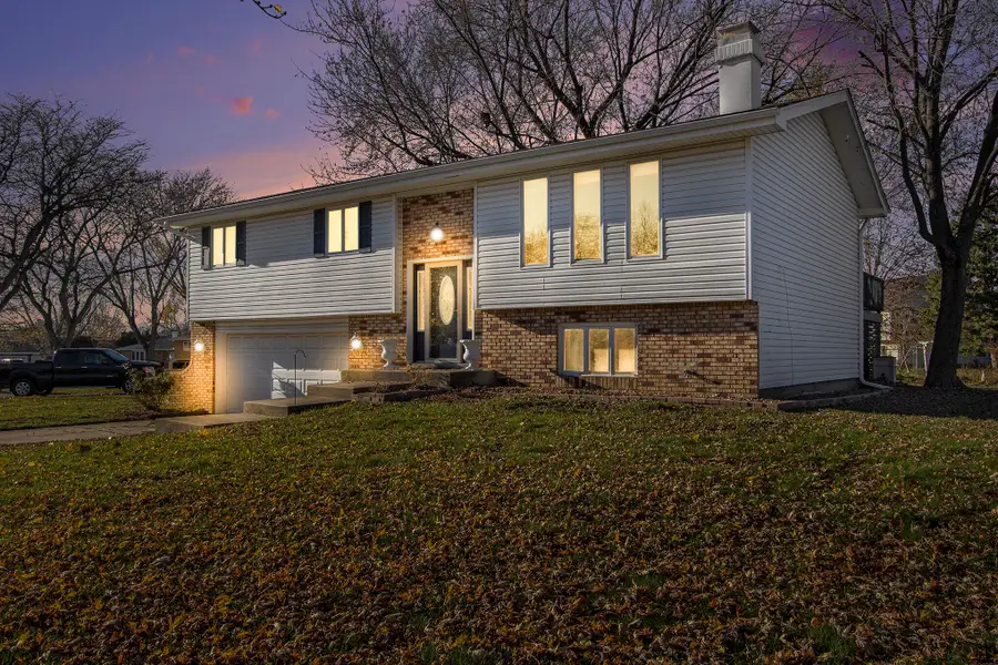 1510 W 94th Court, Crown Point, IN 46307 - #3