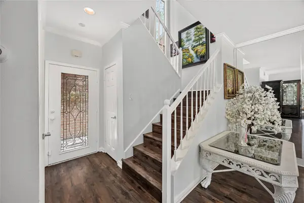 9400 Doliver Drive #16, Houston, TX 77063