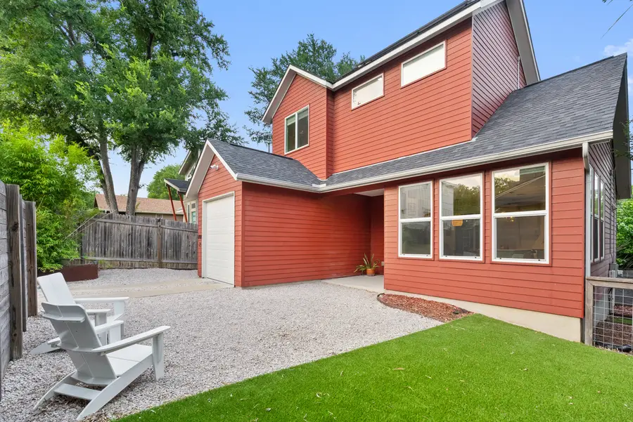 1709 Perez St #2, Austin, TX 78721 - #3