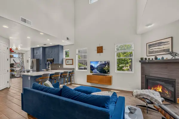 2470 W Clement Circle, Flagstaff, AZ 86001