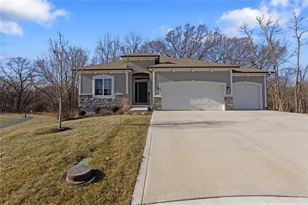 6615 NW 107th Court, Kansas City, MO 64154