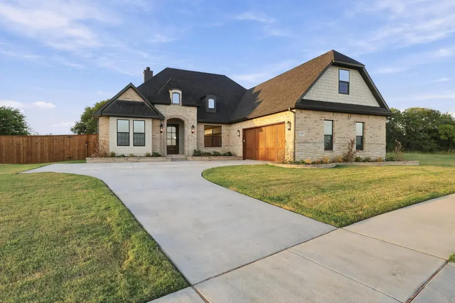 1830 Heritage Knoll Drive, Sherman, TX 75092 - #2