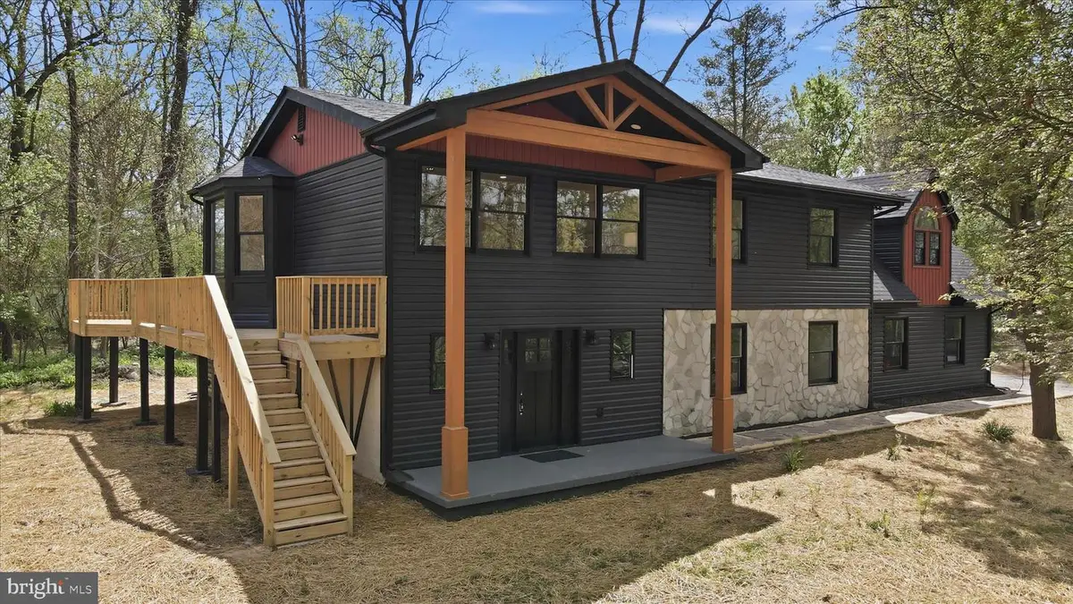 603 Persimmon Ln, Shepherdstown, WV 25443 - #1