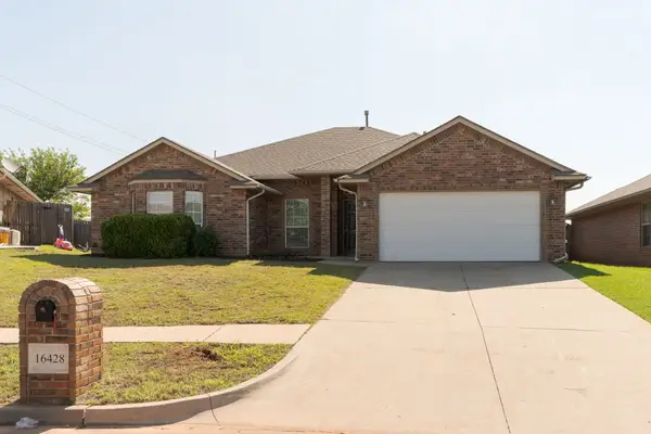16428 Village Common Drive, Edmond, OK 73013