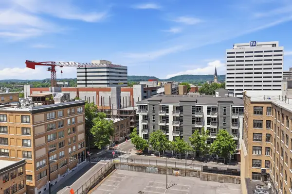 440 Walnut St #302, Knoxville, TN 37902