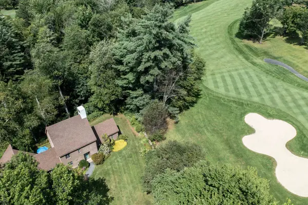807 Murphys Road #2A, Hartford, VT 05059