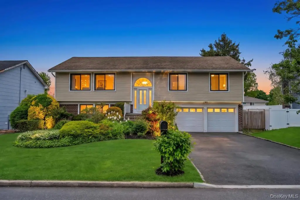 43 Hitching Post Lane, Glen Cove, NY 11542 - #1