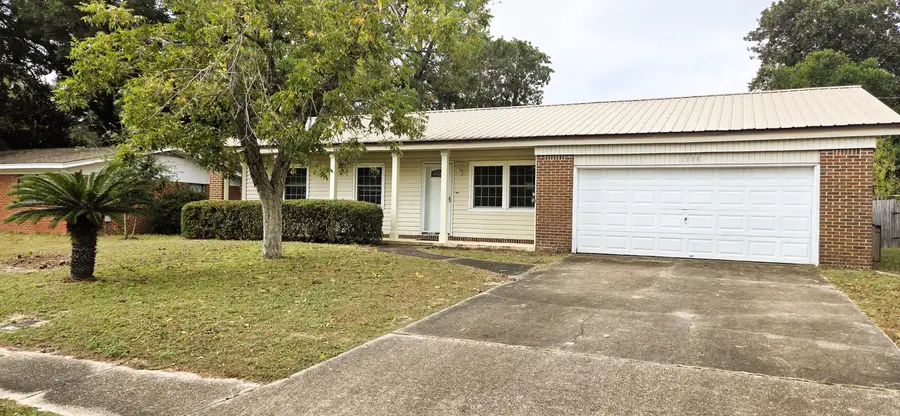 1008 S Palm Boulevard, Niceville, FL 32578 - #3
