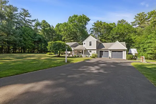 55 Union Bridge Road, Duxbury, MA 02332