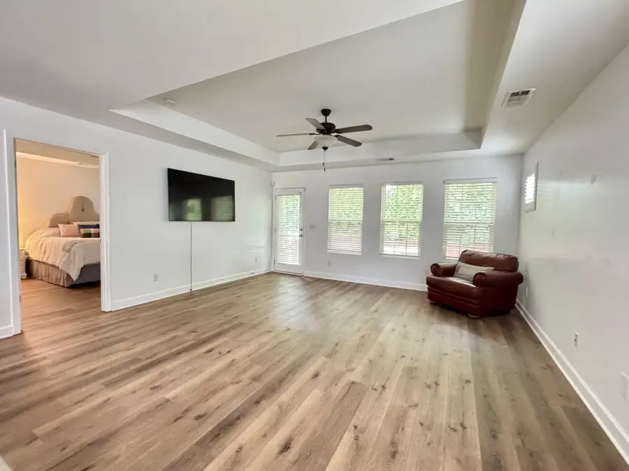 2422 Duxbury Dr, Columbia, TN 38401 - #3