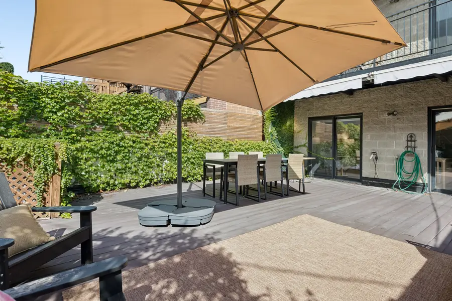 1510 N Wieland Street #2, Chicago, IL 60610 - #3