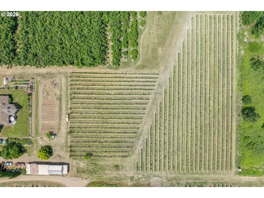 30248 S Barlow Rd, Hubbard, OR 97032 - #3