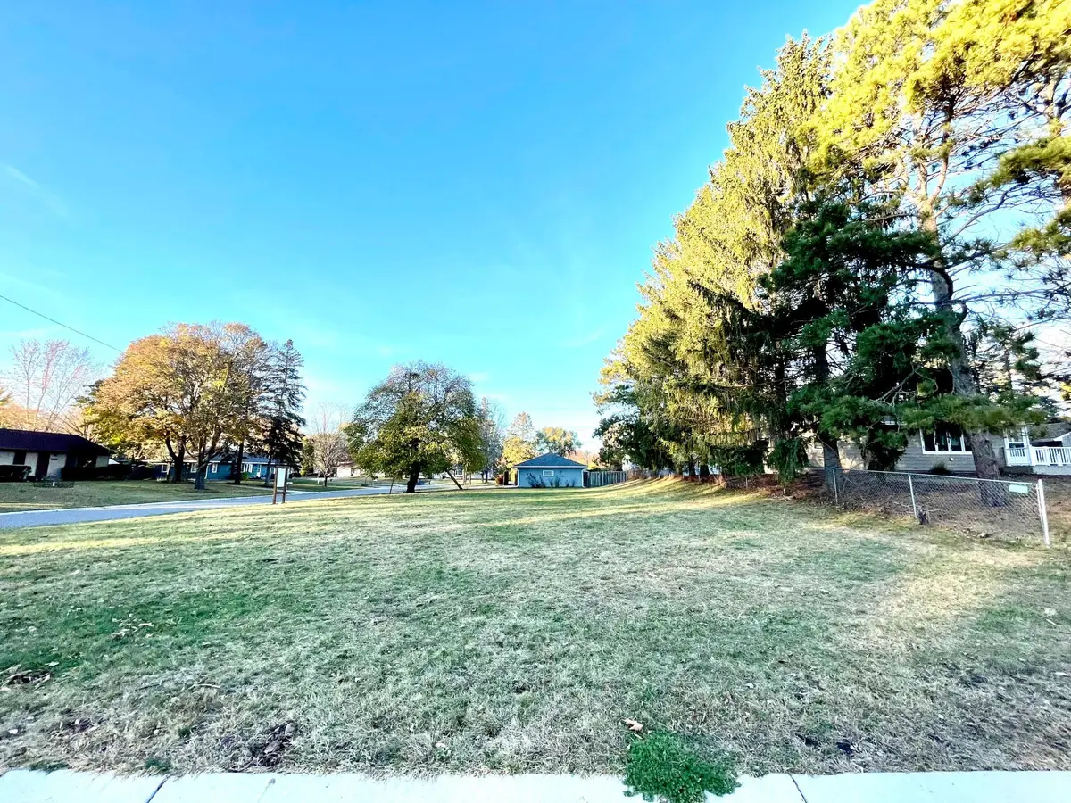2569 Stacker Boulevard, White Bear, MN 55110 - #1