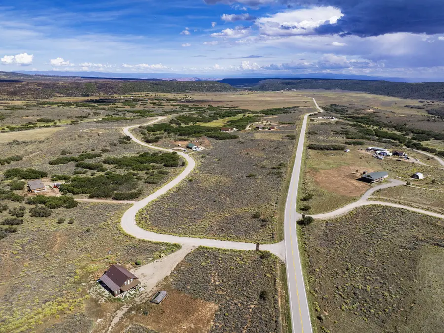 14 E Spring Draw Dr #13, La Sal, UT 84530 - #2