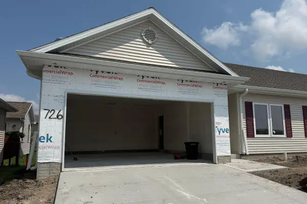 726 SE Ponds Edge Lane, Ankeny, IA 50021
