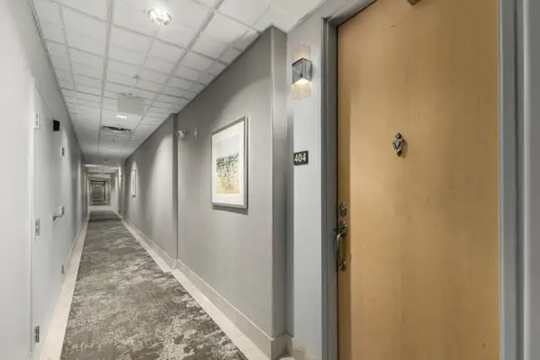 2302 N Central Avenue #404, Phoenix, AZ 85004