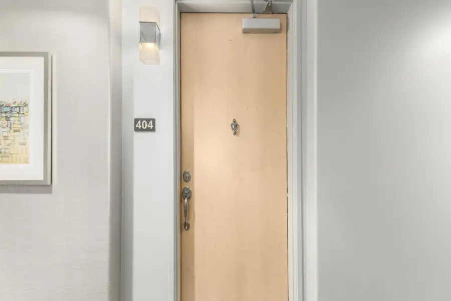 2302 N Central Avenue #404, Phoenix, AZ 85004 - #3