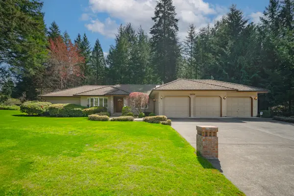 5608 Ridge High Court Sw, Olympia, WA 98512