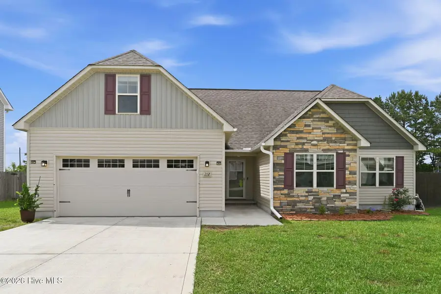 212 Holly Grove Court E, Jacksonville, NC 28540 - #3