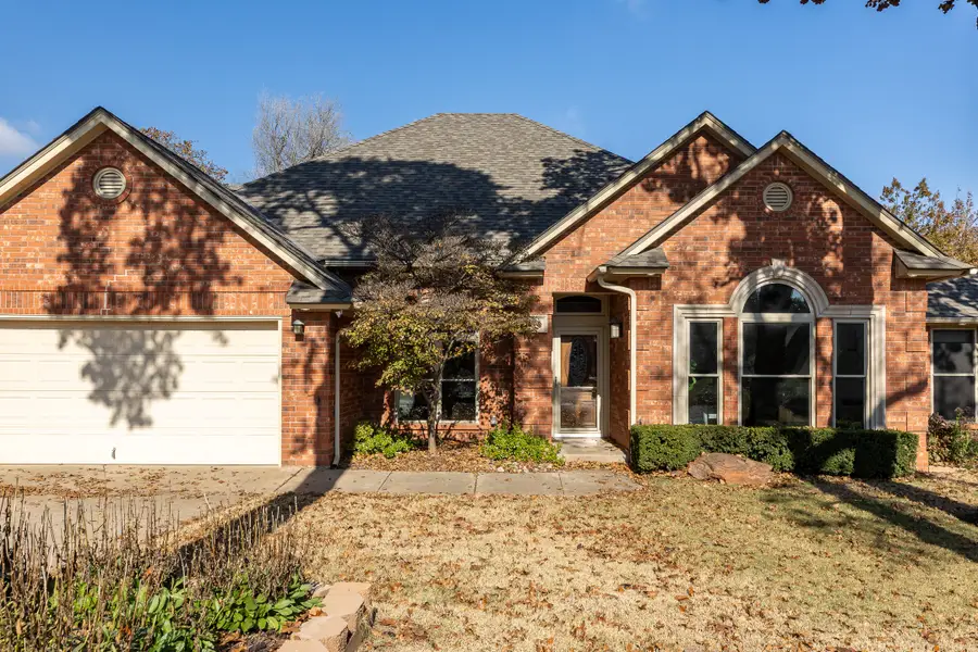 4005 Devon Drive, Edmond, OK 73034 - Image #2