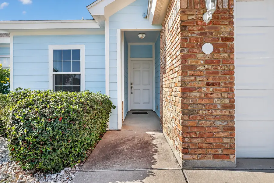 1117 S 9th Street #101, Port Aransas, TX 78373 - Image #2