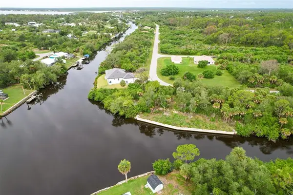 515 Ramblewood Street, PORT CHARLOTTE, FL 33953