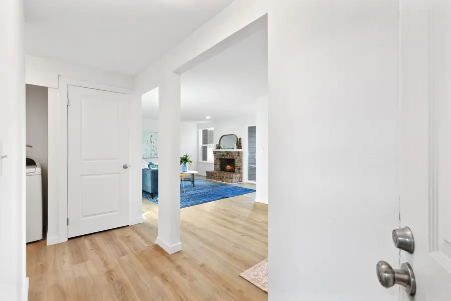 820 E Cady Road #G205, Everett, WA 98203 - Image #2