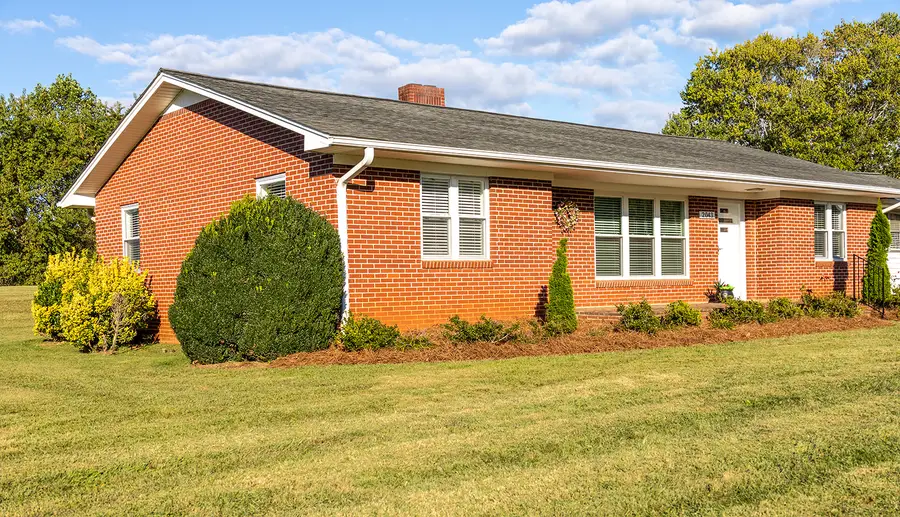 2043 Snow Hill Church Road, Danbury, NC 27016 - Image #2