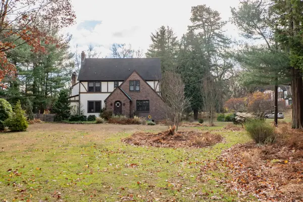 -1 Derby Lane, East Brunswick, NJ 08816