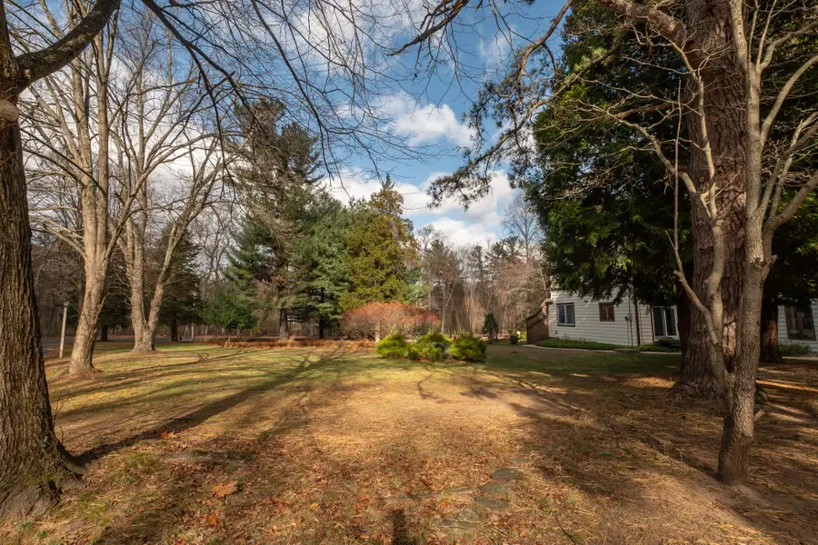 -1 Derby Lane, East Brunswick, NJ 08816 - Image #2