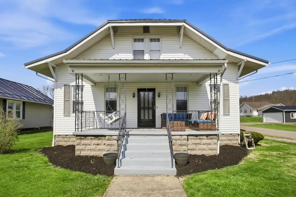 293 Elm Street, Duncan Falls, OH 43734 - #1