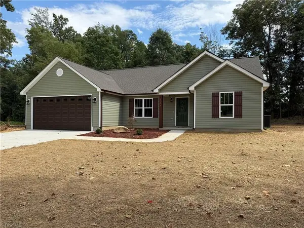 164 Holland Lane, Thomasville, NC 27360