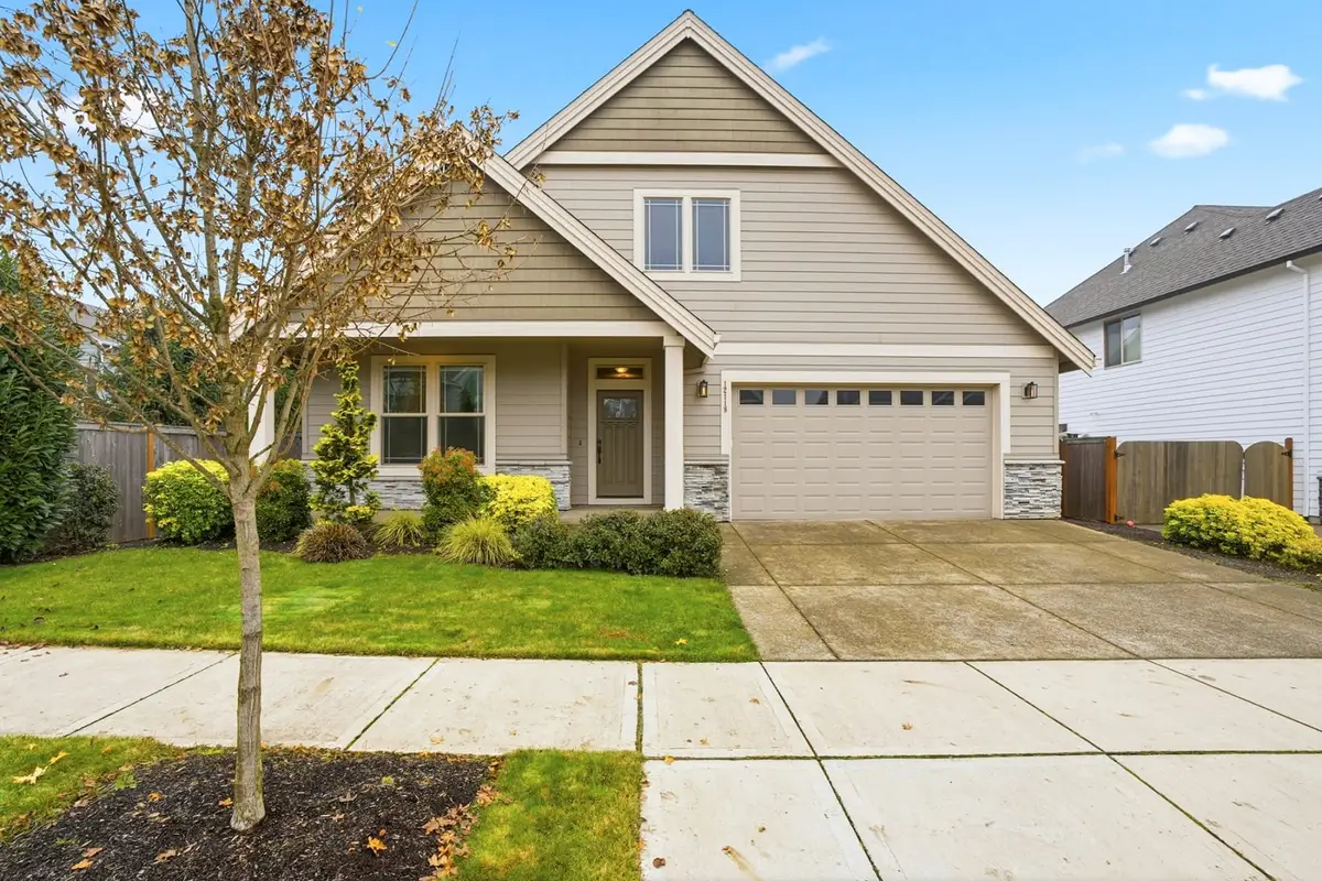 12118 Tolstrup Dr, Oregon City, OR 97045 - Image #1