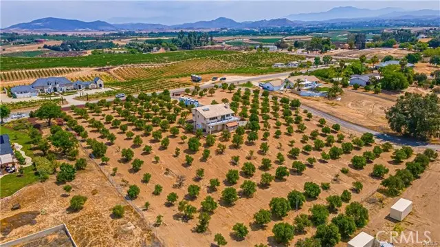 33851 Madera De Playa, Temecula, CA 92592 - Image #3