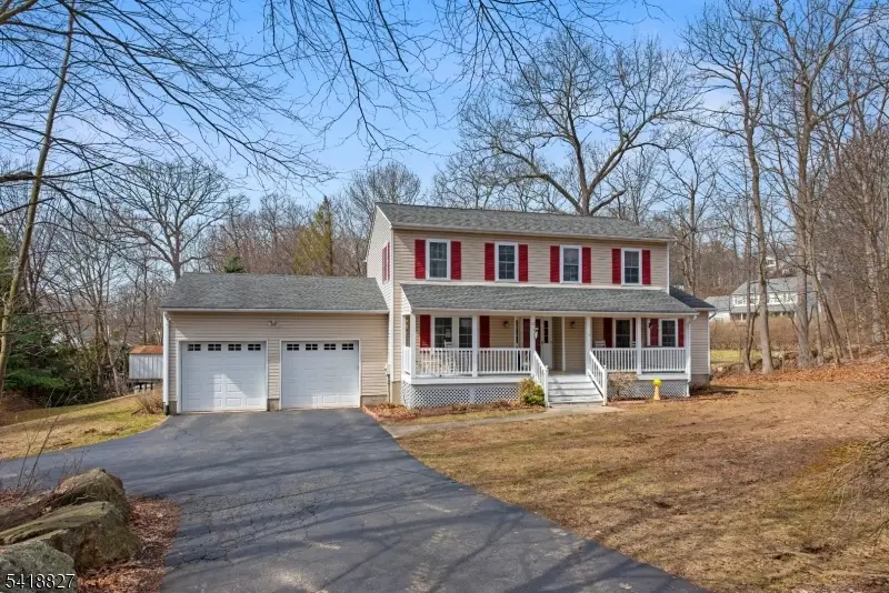 20 Windjammer Dr, Lake Hopatcong, NJ 07849 - #2