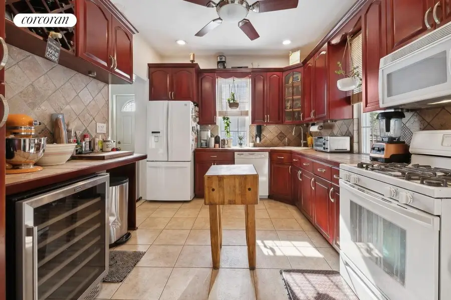 1541 Overing Street, Bronx, NY 10461 - Image #3