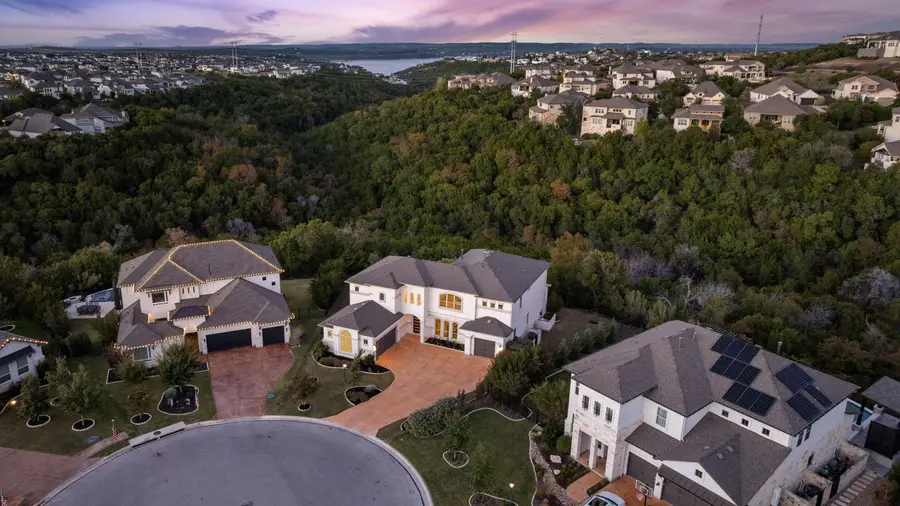 413 Mercer Falls Rd, Lakeway, TX 78738 - #3