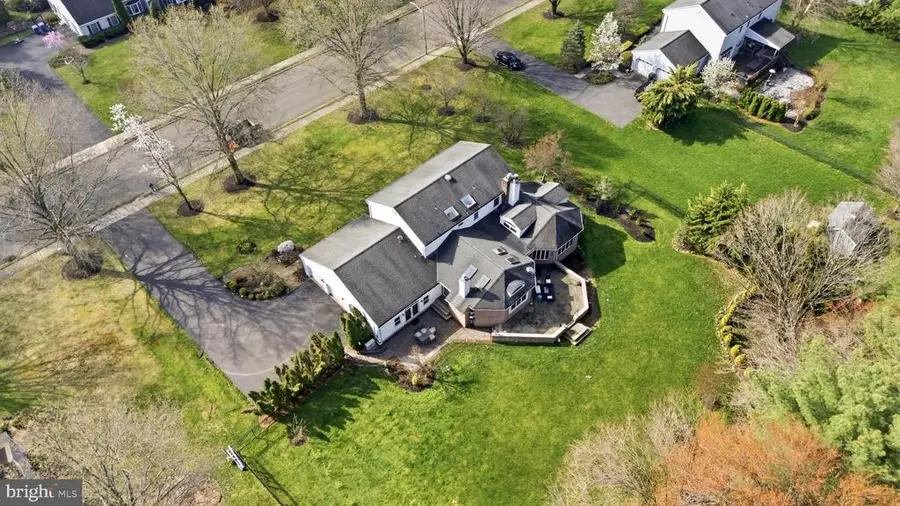 -7 Monroe Place, Cranbury, NJ 08512 - #2