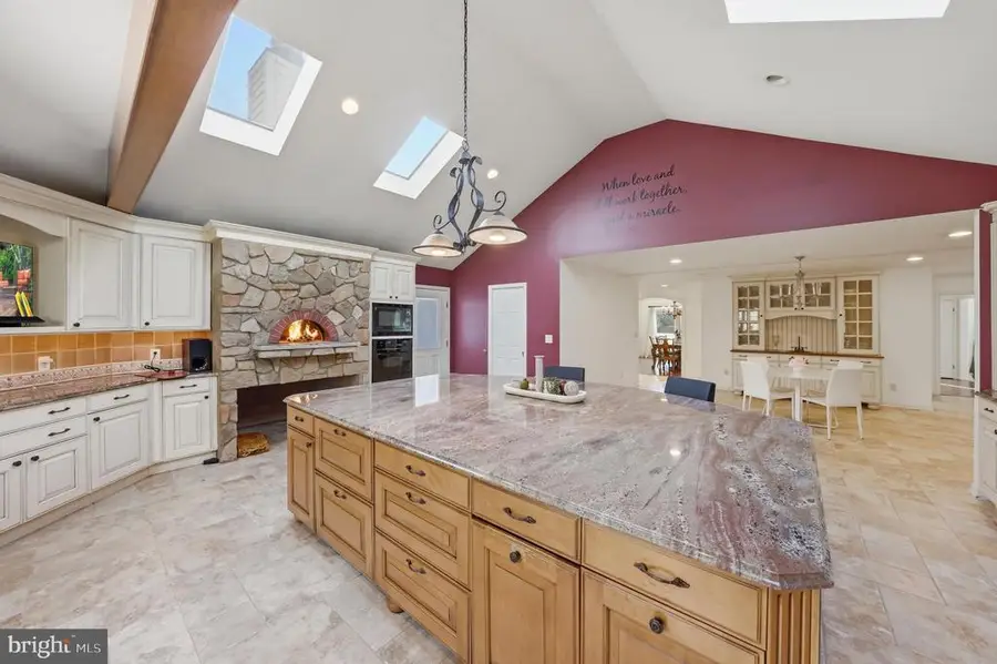 -7 Monroe Place, Cranbury, NJ 08512 - #3