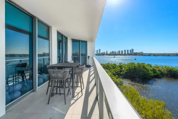 17111 Biscayne Blvd #606, North Miami Beach, FL 33160