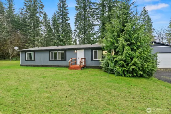 1337 South Silverlake Road, Castle Rock, WA 98611